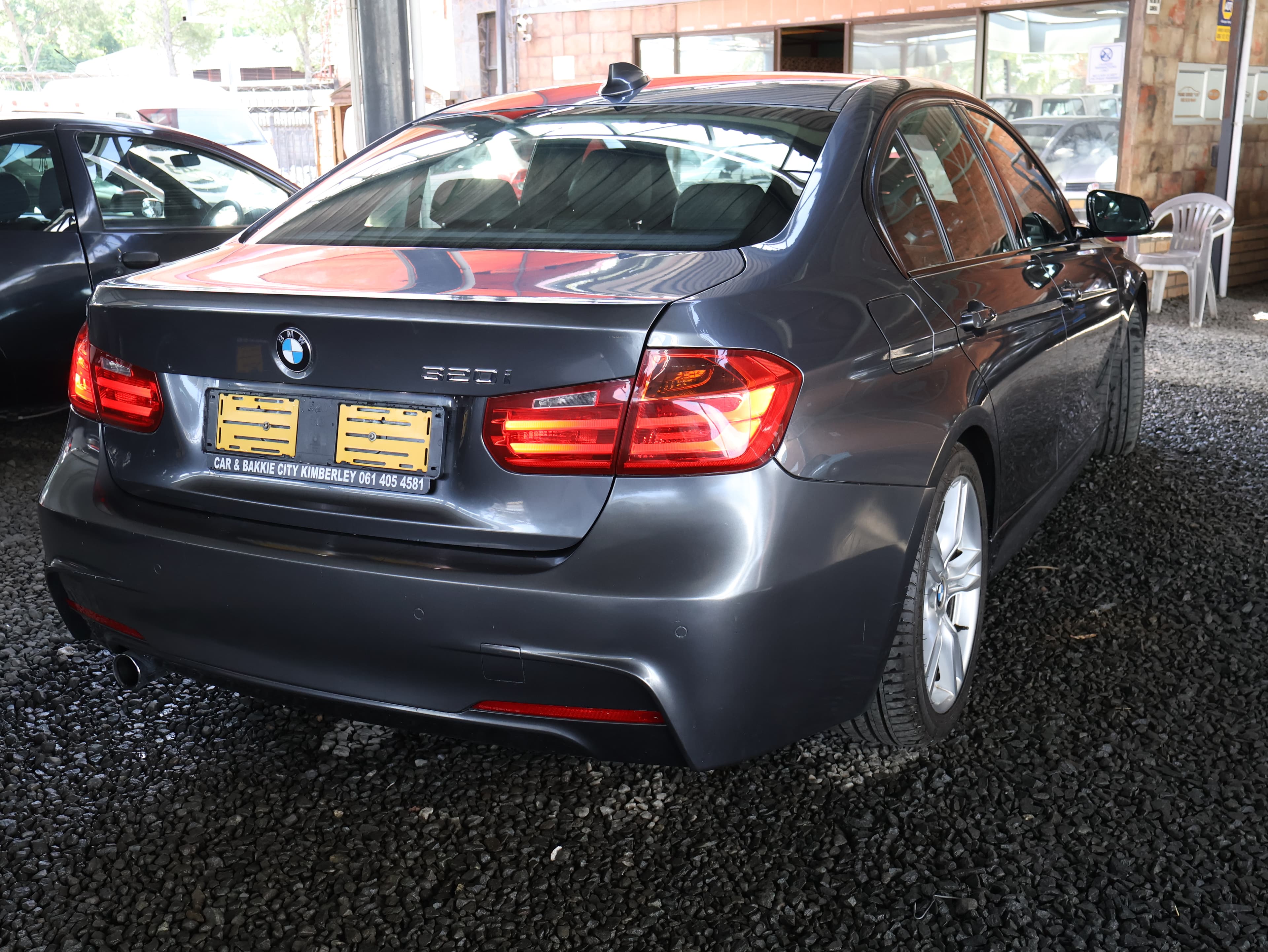 2018 BMW 320i image 4