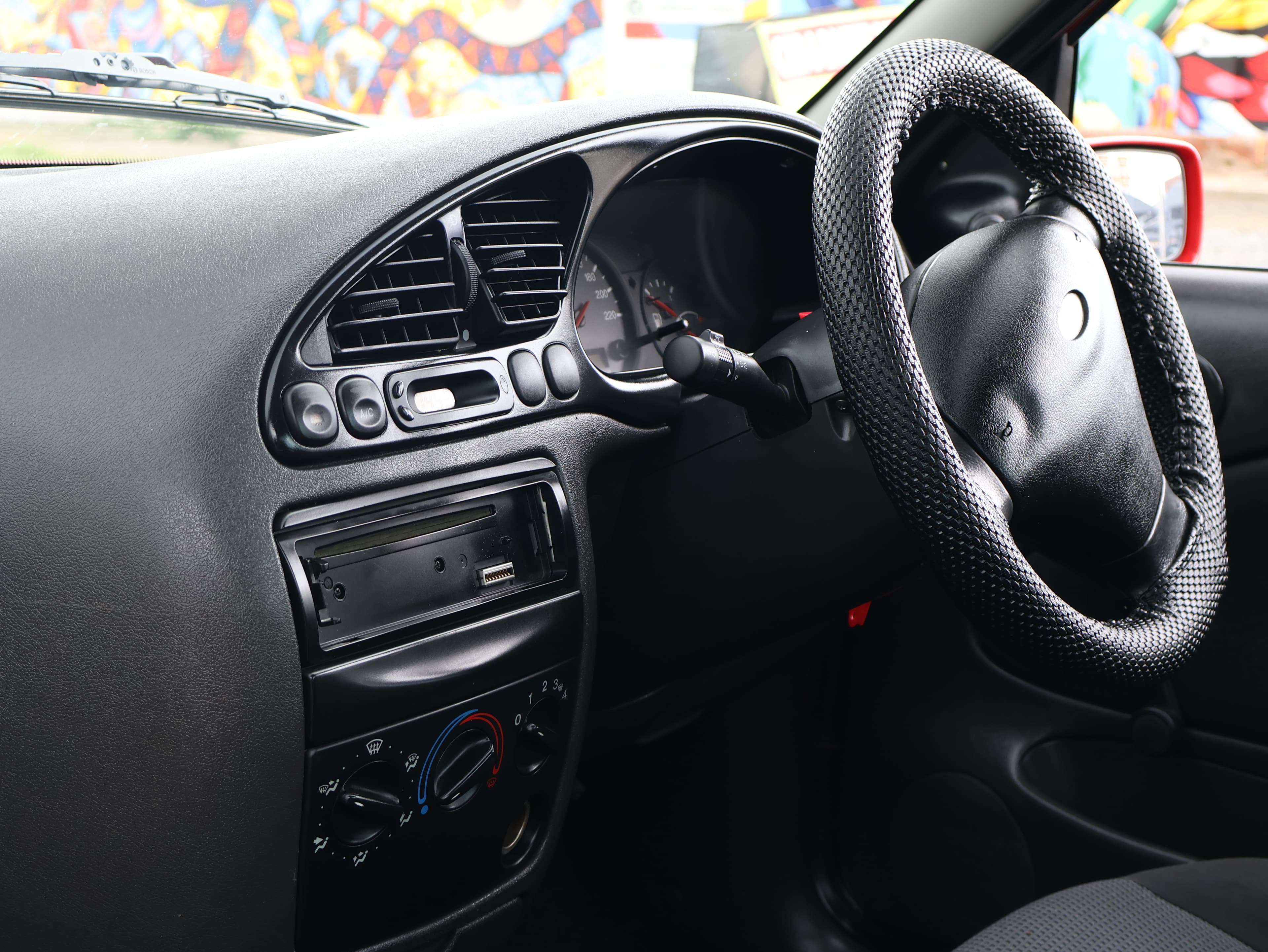 2008 Ford Bantam Red image 9