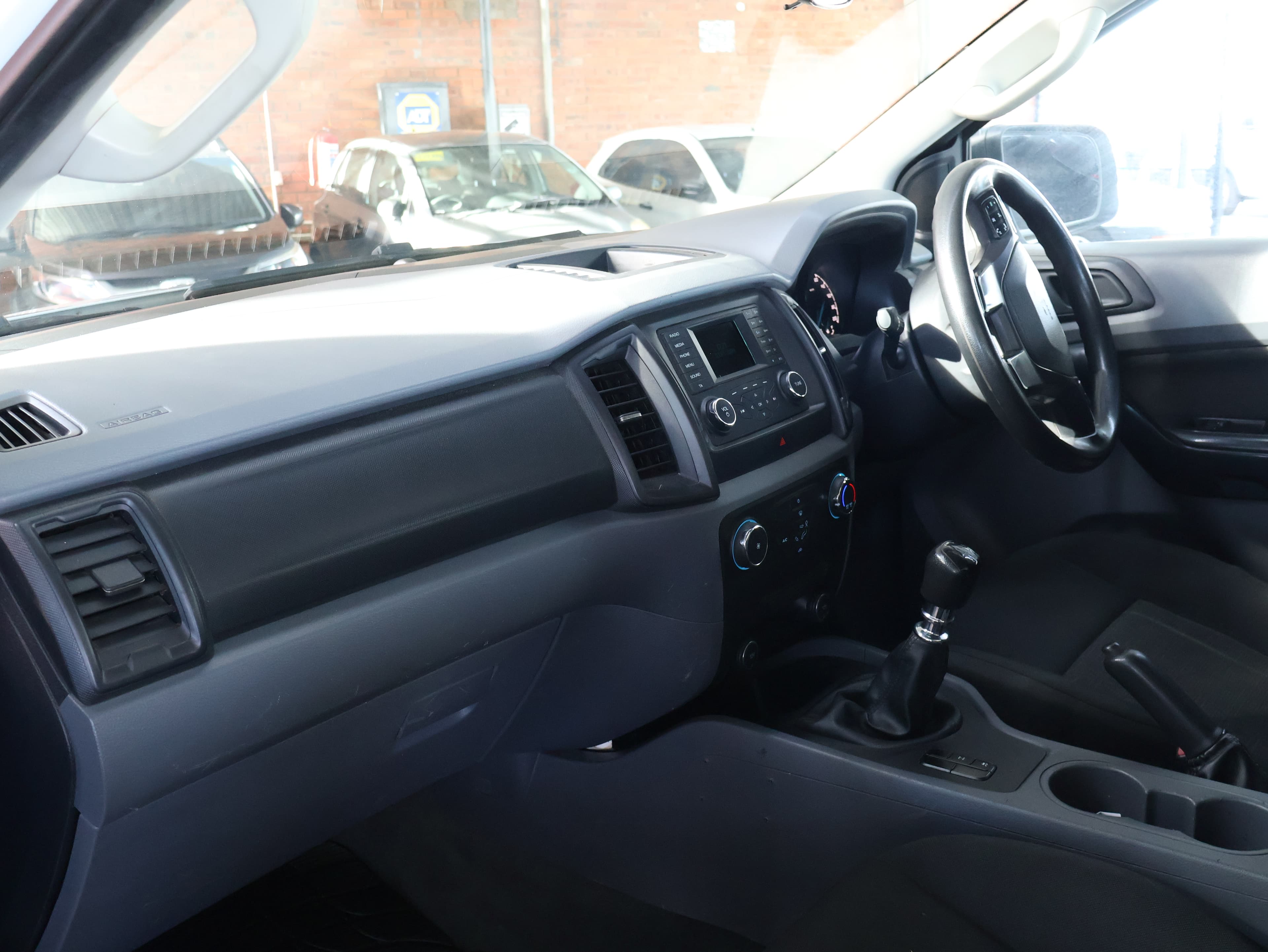 2018 Ford Ranger Single Cab image 4
