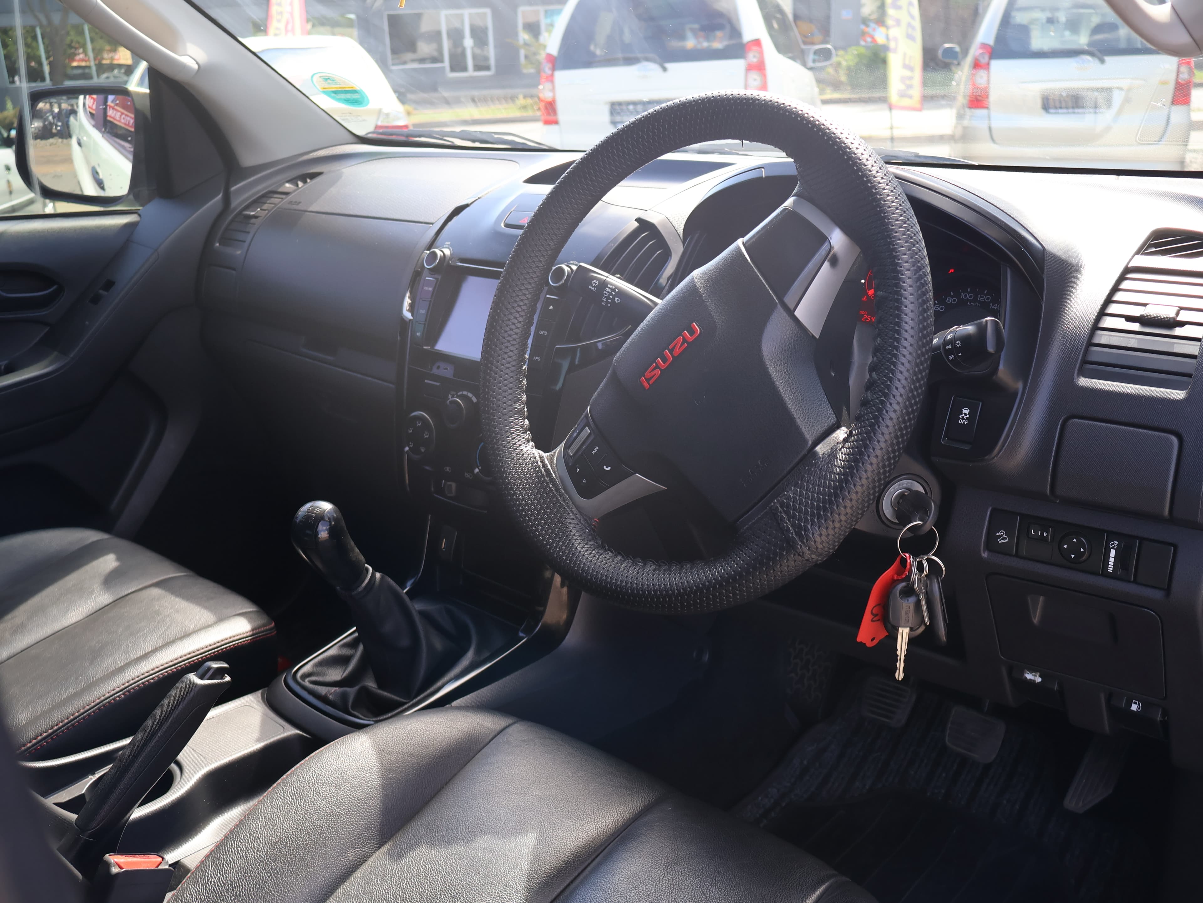 2018 Isuzu D-Max image 5