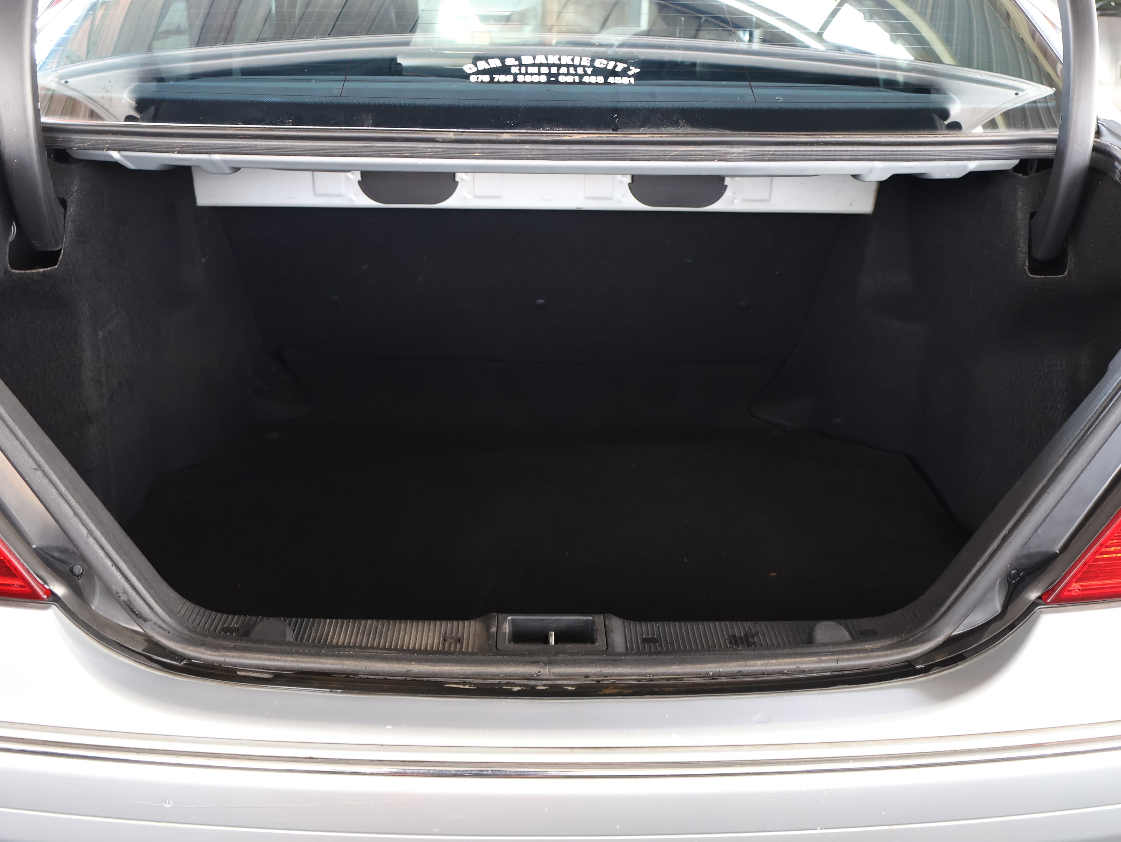 2000 Mercedes-Benz C180 image 5
