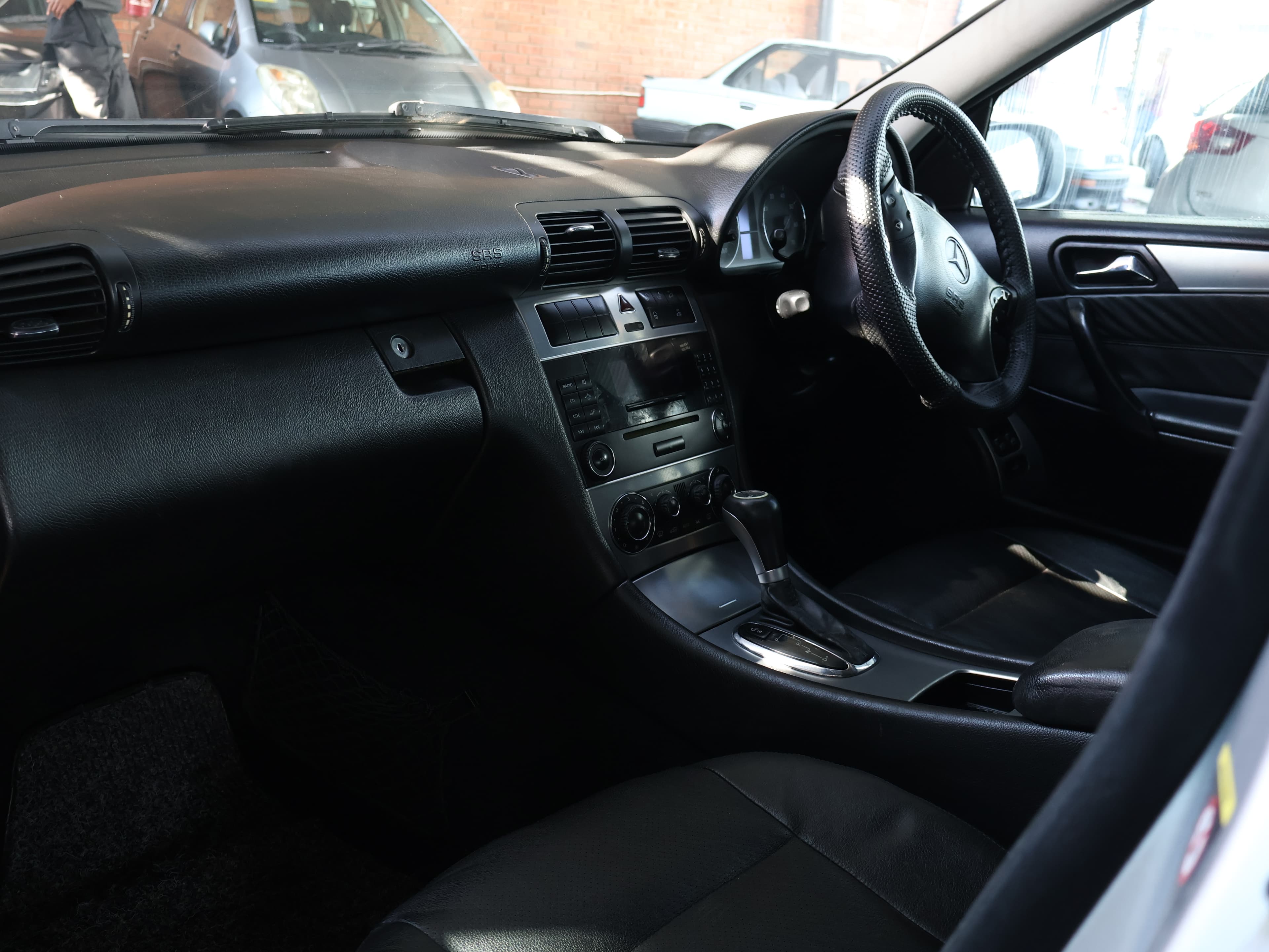 2000 Mercedes-Benz C180 image 4