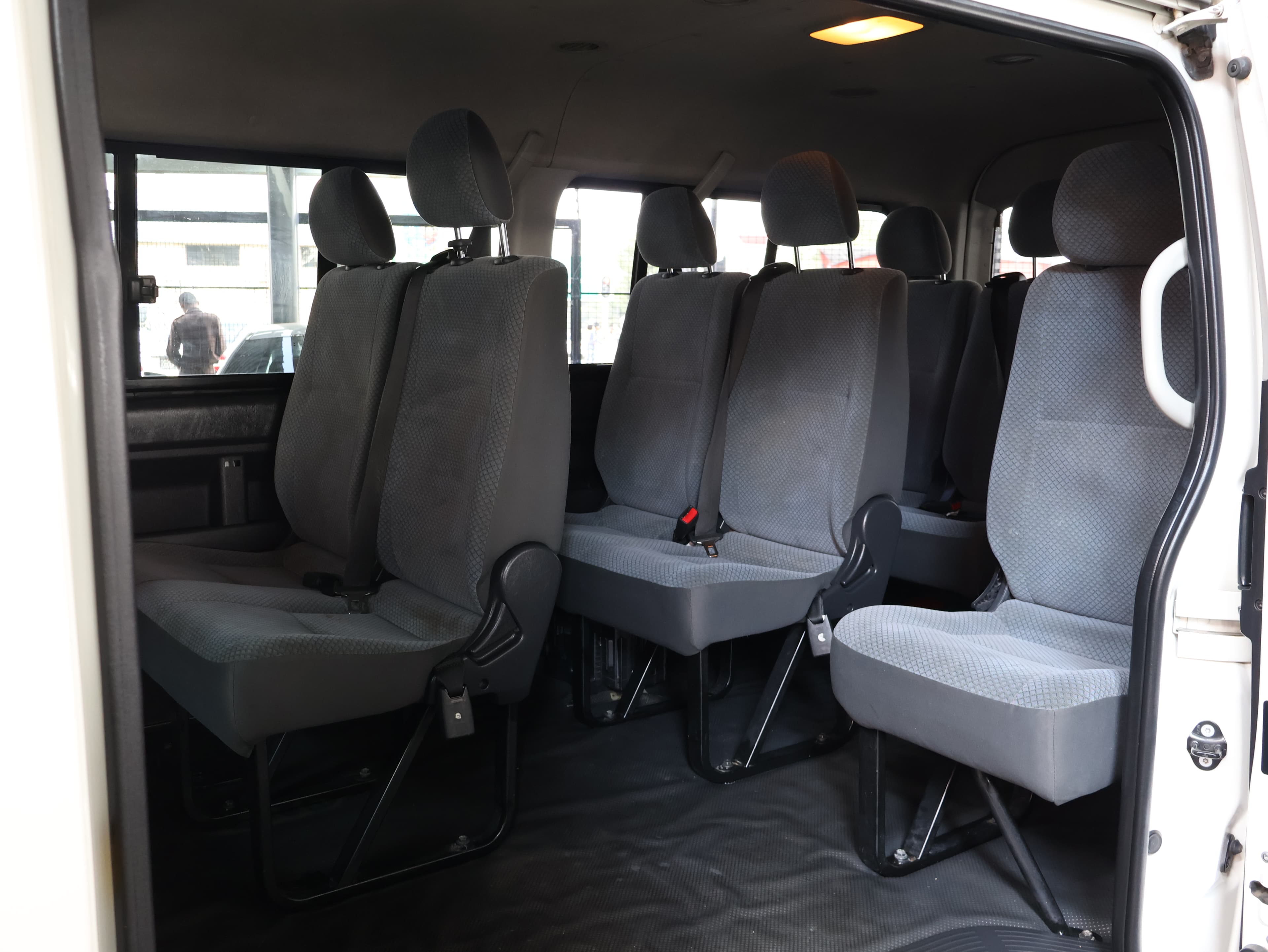 2014 Toyota Quantum image 4