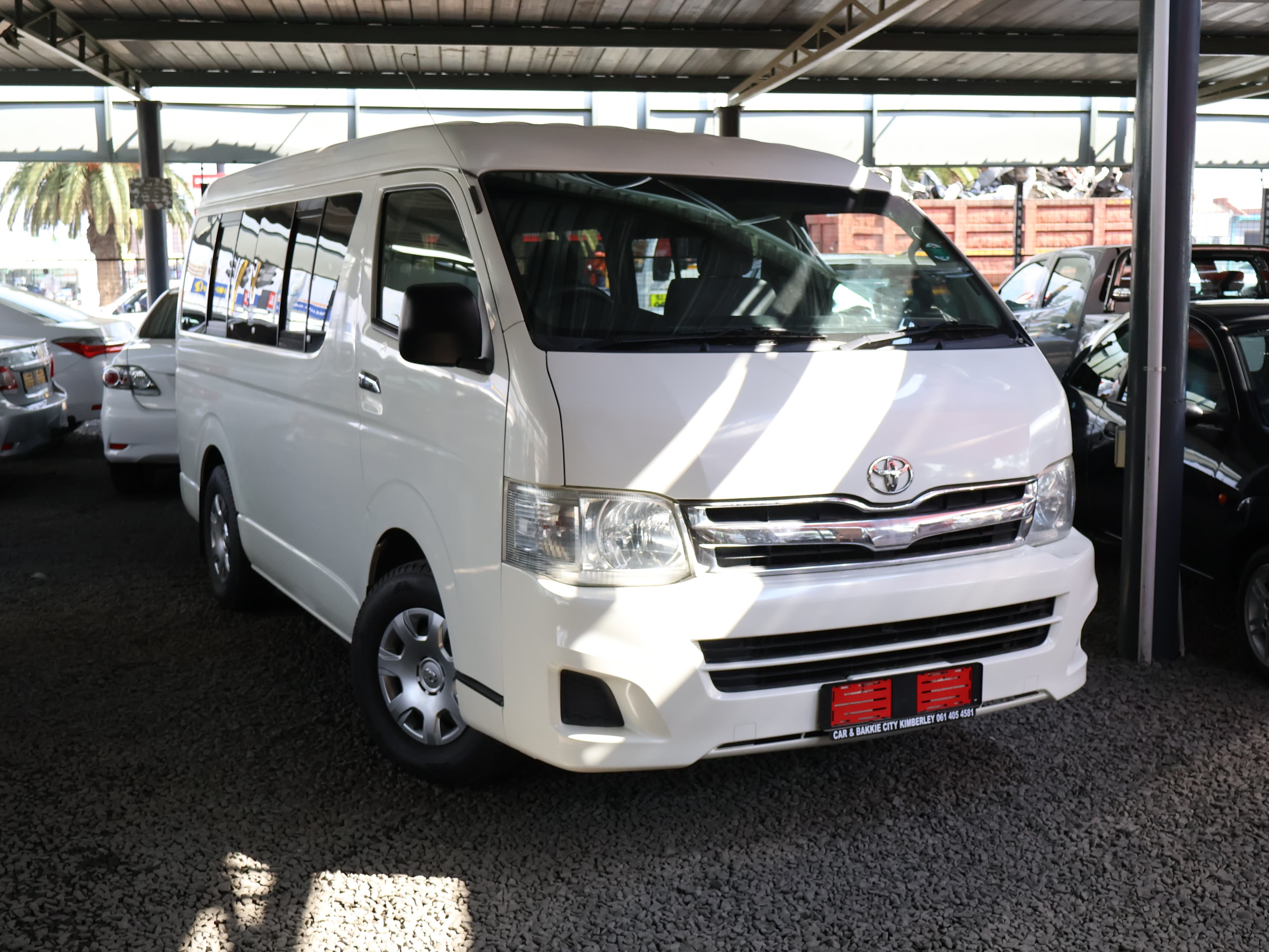 2014 Toyota Quantum image 1