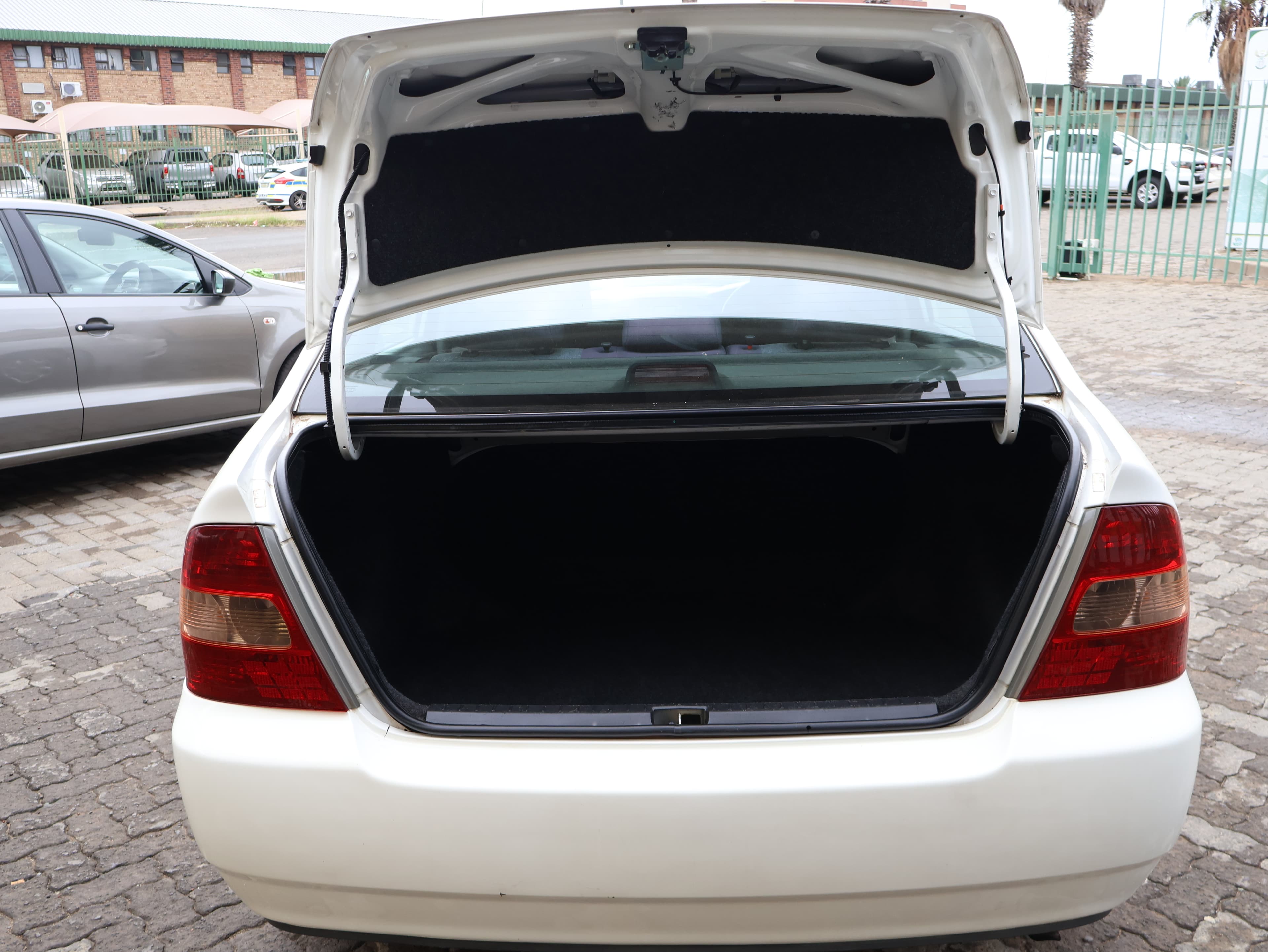 2007 Toyota Corolla image 4
