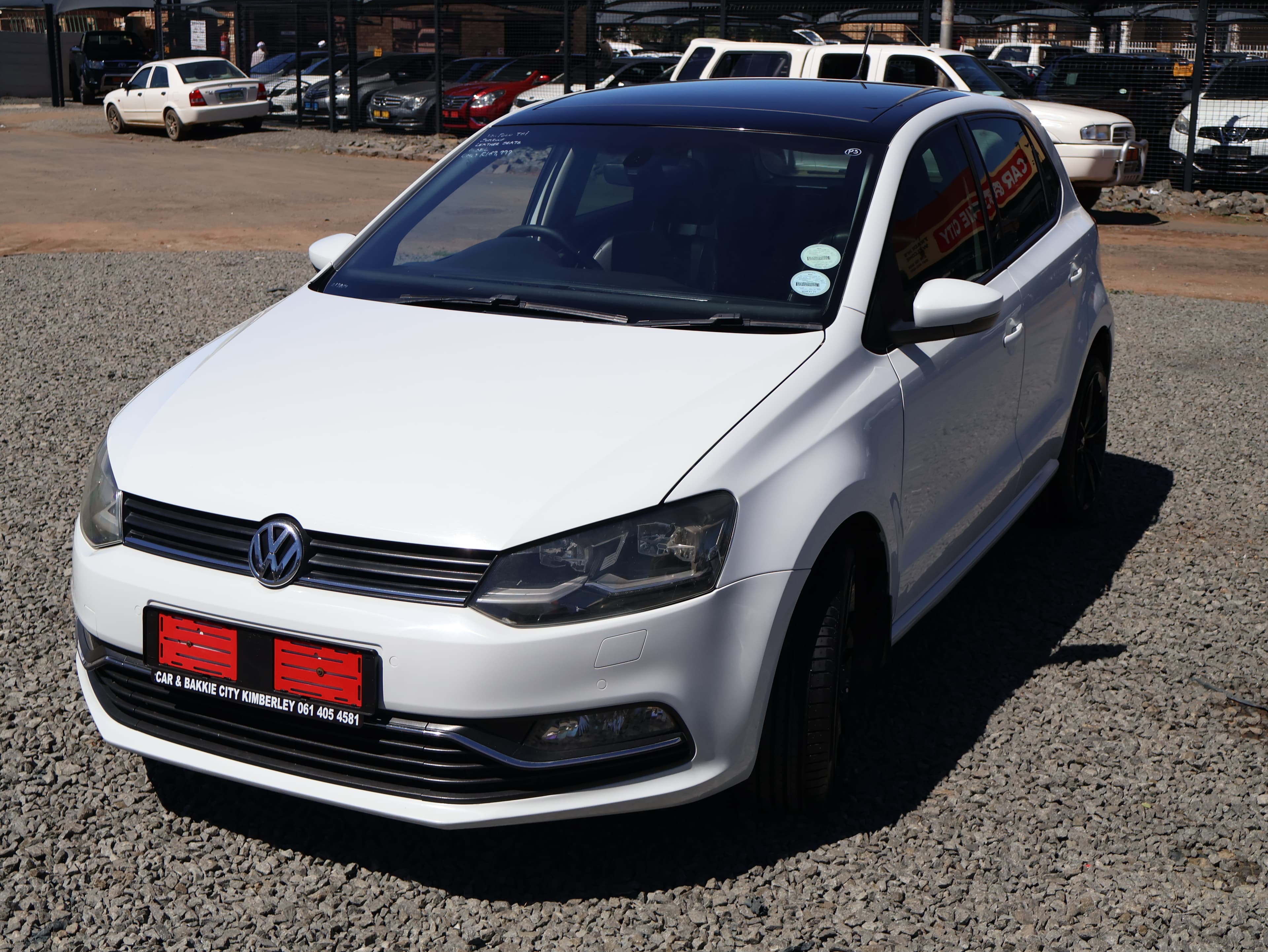 2022 Volkswagen TSI image 2