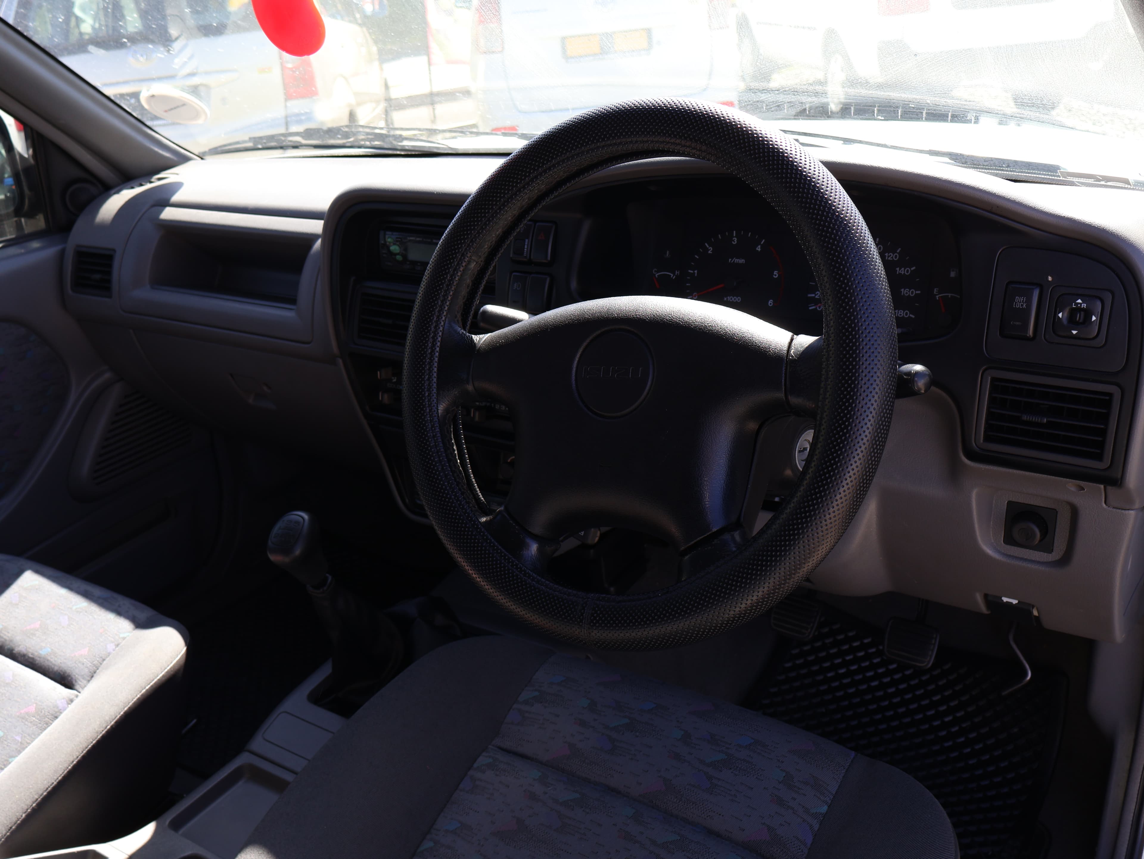 1900 Toyota Hilux image 3