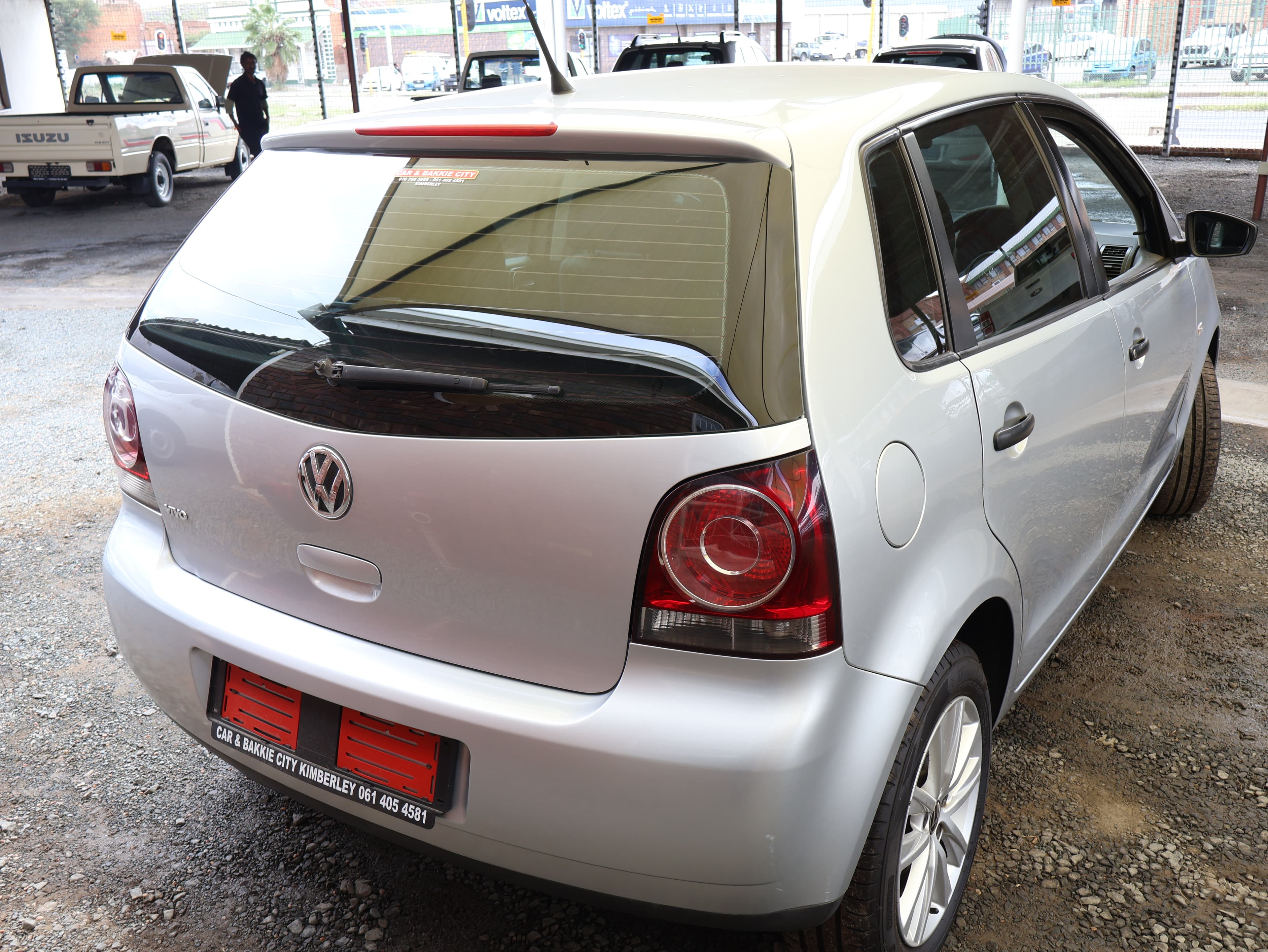 2016 Volkswagen Polo image 5