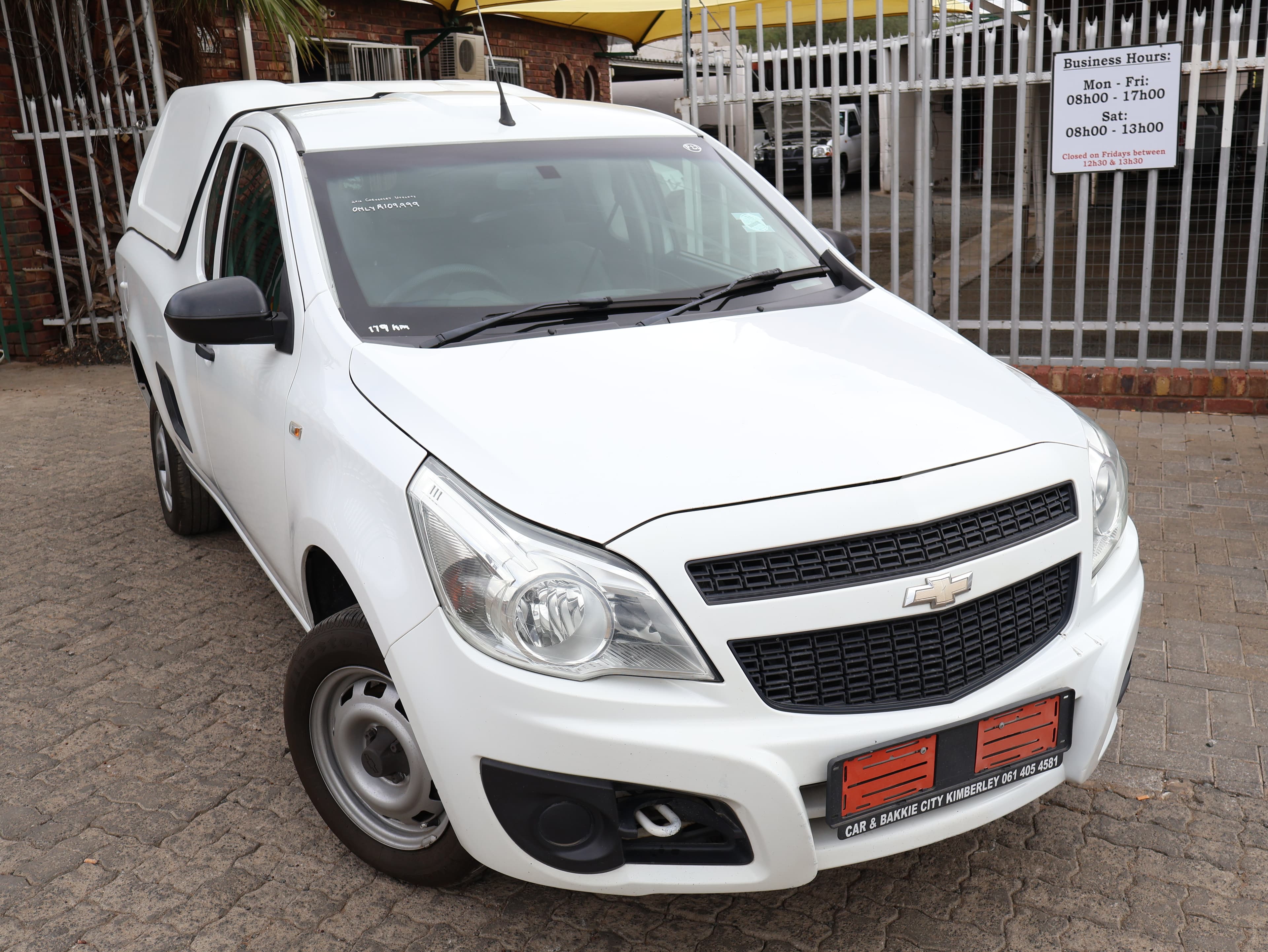 2012 Chevrolet Utility image 6