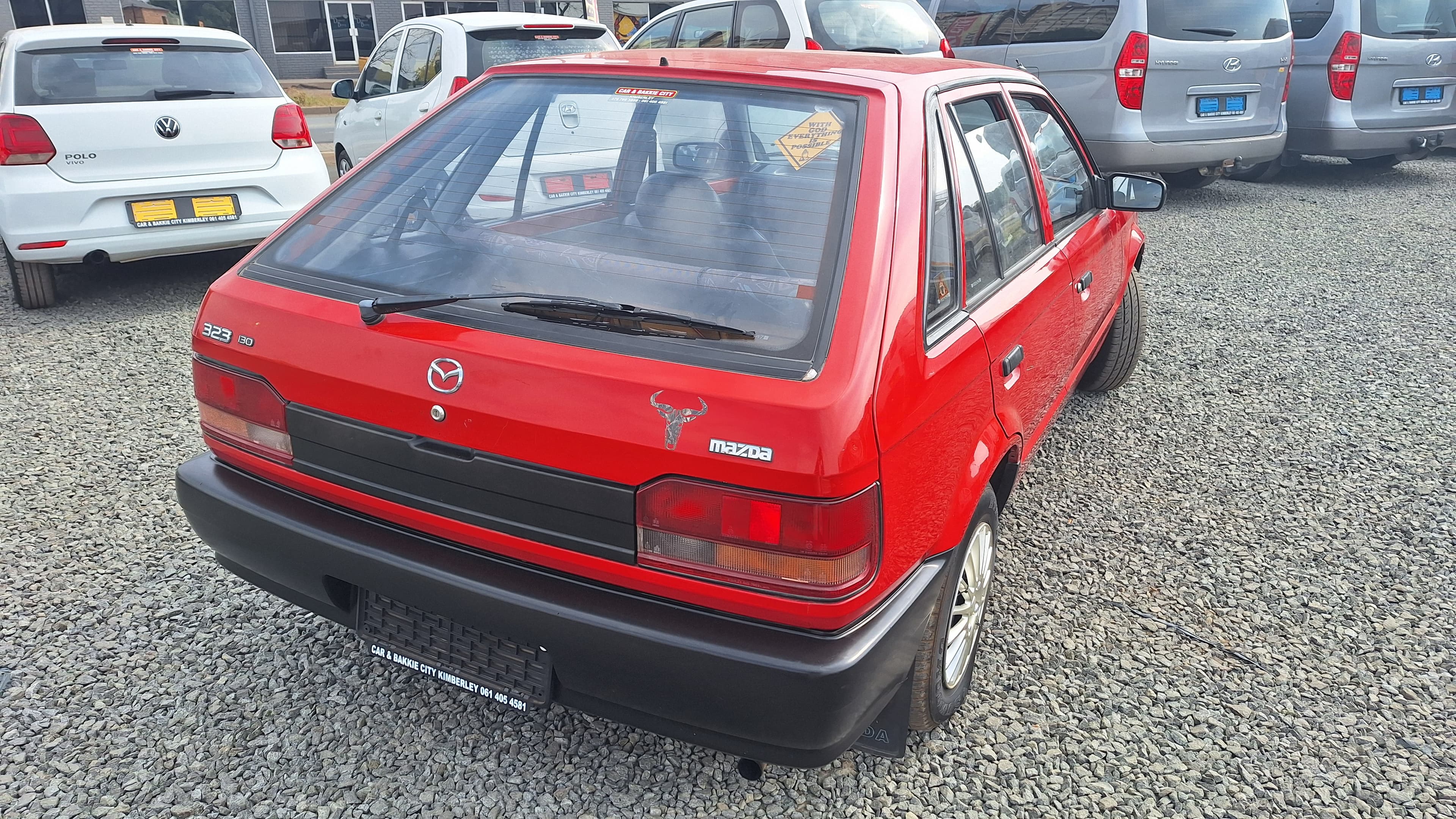 1999 Mazda 323 image 5