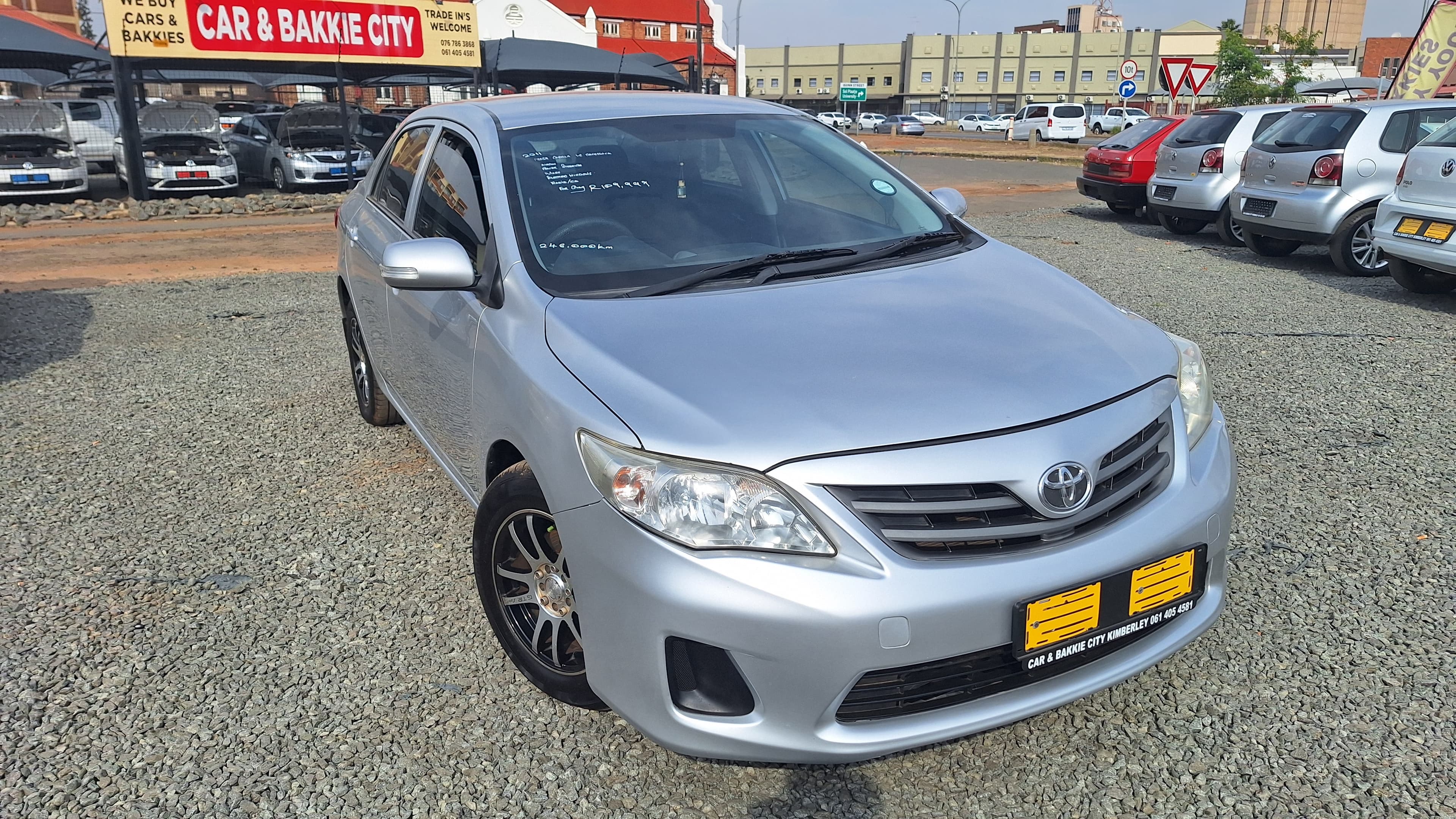 2011 Toyota Corolla image 1