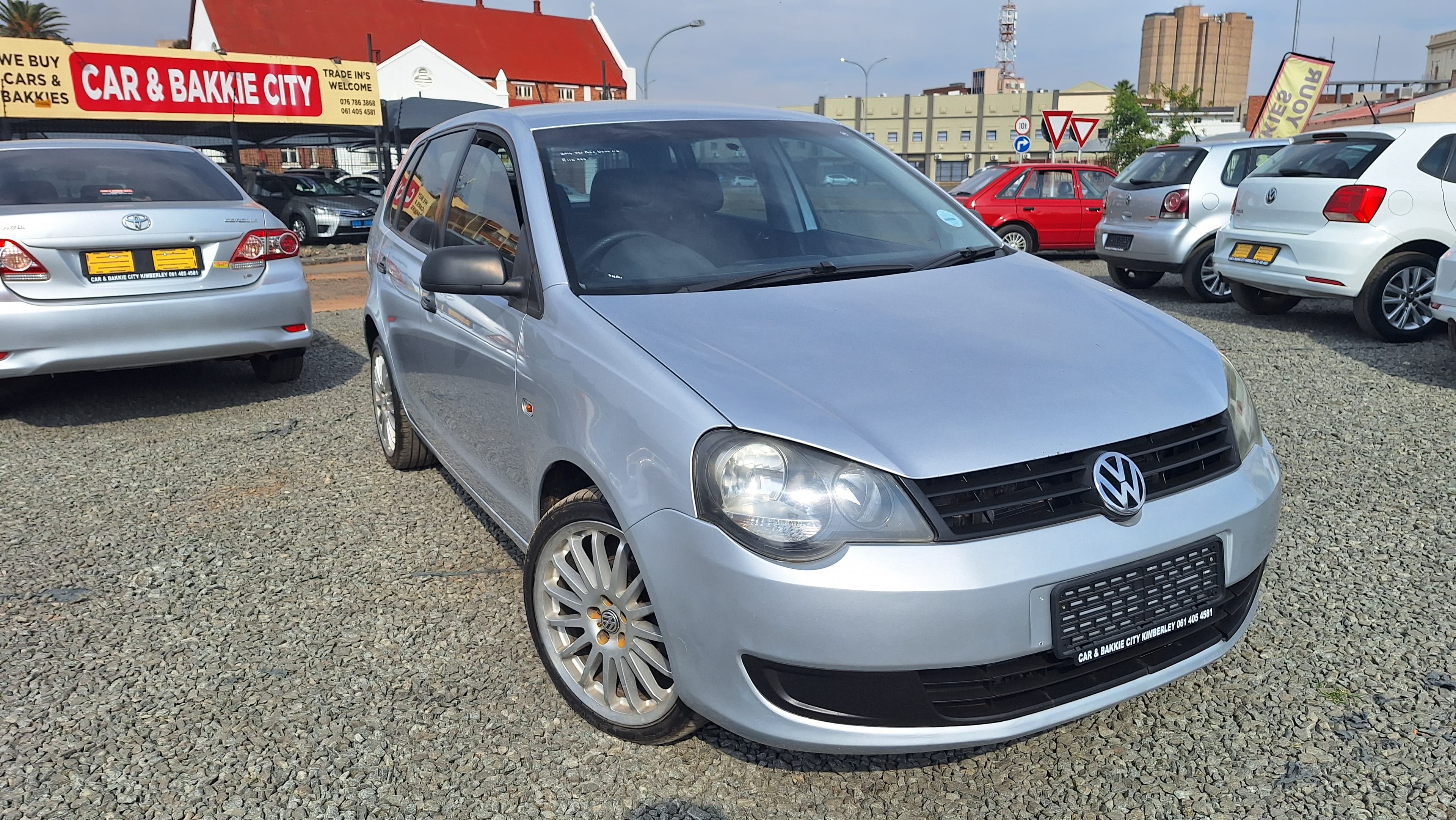 2014 Volkswagen Polo image 1